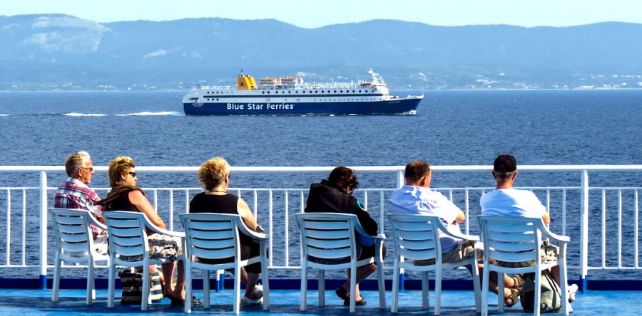 Traghetti in Grecia: siete pronti per la Guerra?
